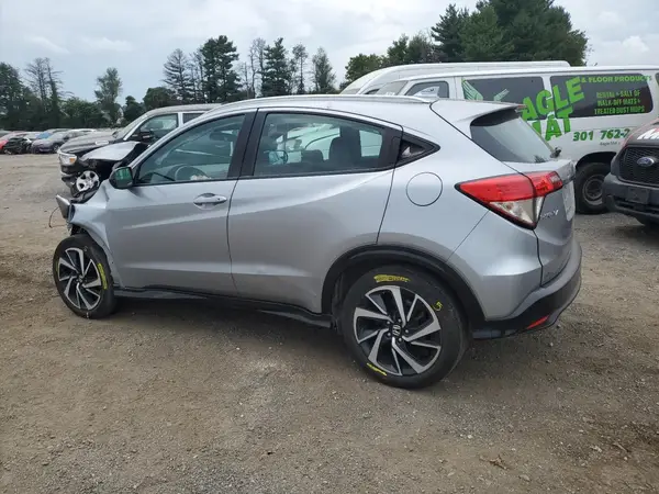 3CZRU6H13KG725998 2019 HONDA HR-V - Image 2