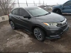 3CZRU6H13KG728738 2019 HONDA HR-V