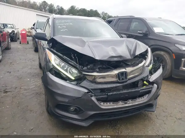 3CZRU6H13KG733180 2019 HONDA HR-V - Image 1