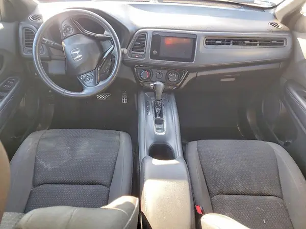 3CZRU6H13KM738333 2019 HONDA HR-V - Image 8
