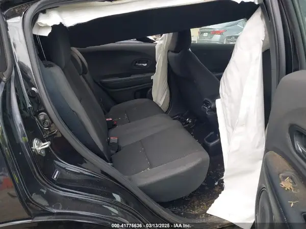 3CZRU6H13LM708752 2020 HONDA HR-V - Image 8