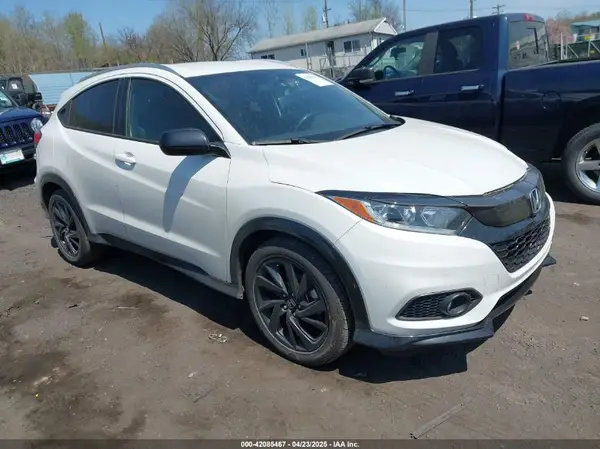 3CZRU6H13MM724676 2021 HONDA HR-V - Image 1
