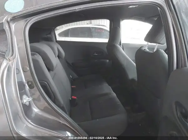 3CZRU6H13MM752512 2021 HONDA HR-V - Image 8