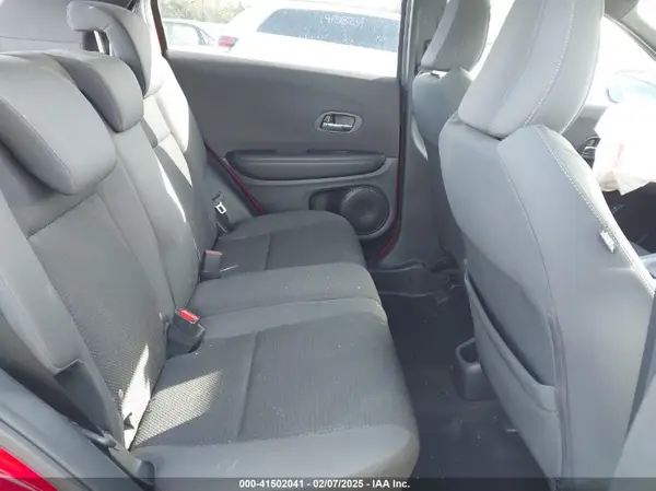 3CZRU6H13NM721634 2022 HONDA HR-V - Image 8