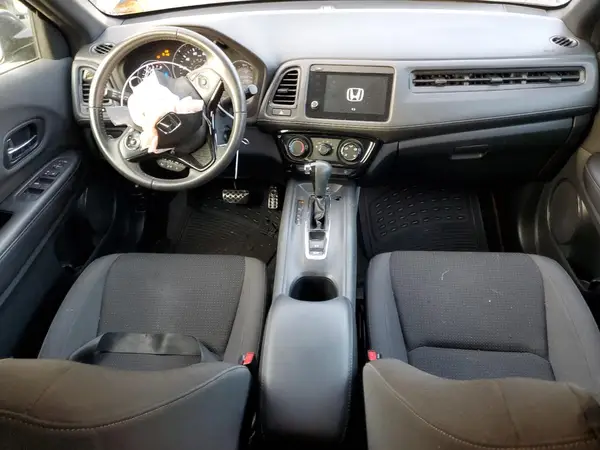 3CZRU6H14KG706084 2019 HONDA HR-V - Image 8
