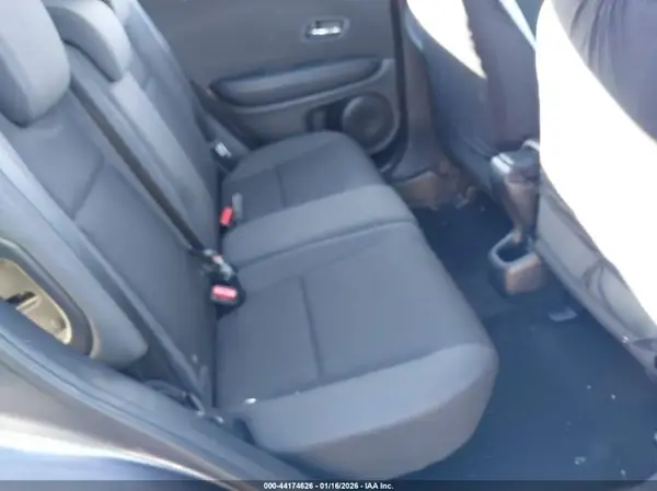 3CZRU6H14KG706621 2019 HONDA HR-V - Image 8
