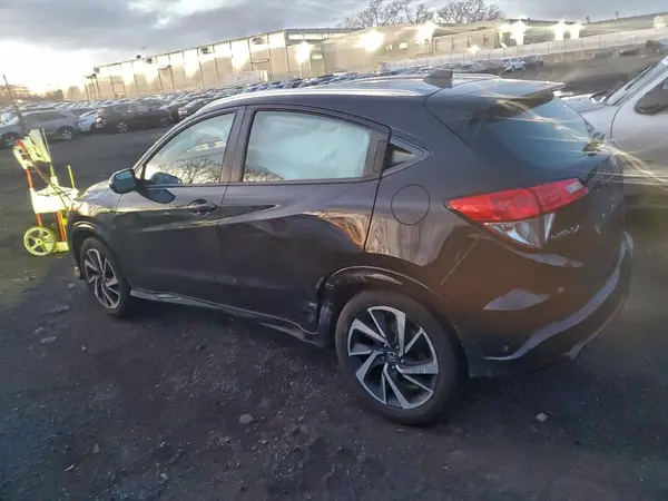 3CZRU6H14KG718932 2019 HONDA HR-V - Image 2