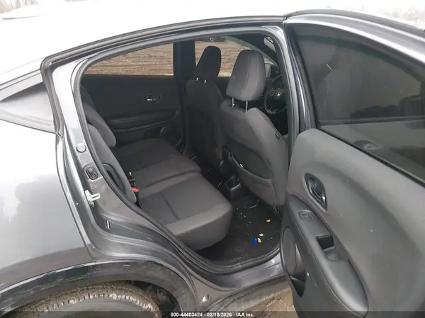 3CZRU6H14KG719109 2019 HONDA HR-V - Image 8