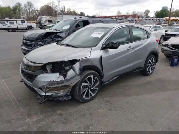 3CZRU6H14KG719353 2019 HONDA HR-V - Image 2
