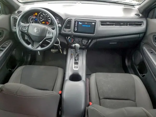 3CZRU6H14KM743976 2019 HONDA HR-V - Image 8