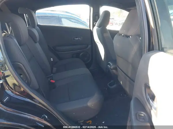 3CZRU6H14LM715435 2020 HONDA HR-V - Image 8