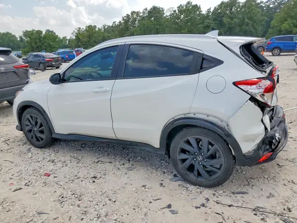 3CZRU6H14MM749943 2021 HONDA HR-V - Image 2