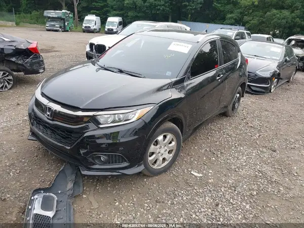 3CZRU6H14MM752048 2021 HONDA HR-V - Image 2