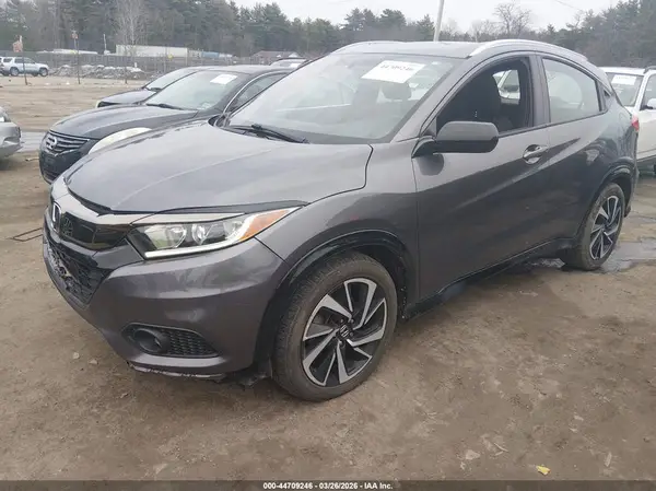 3CZRU6H15KG705641 2019 HONDA HR-V - Image 2