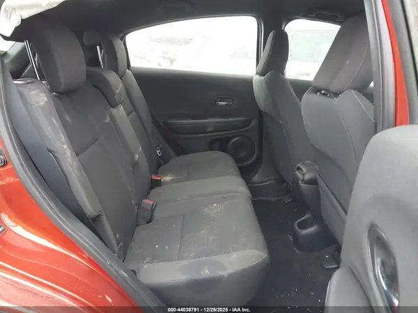 3CZRU6H15KG706272 2019 HONDA HR-V - Image 8