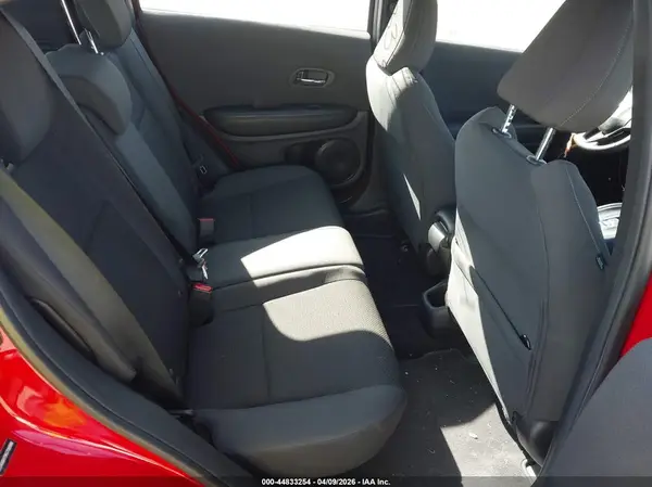 3CZRU6H15KG708989 2019 HONDA HR-V - Image 8