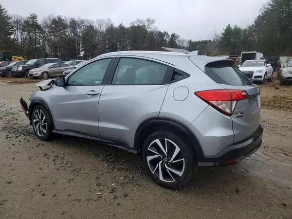 3CZRU6H15KG716428 2019 HONDA HR-V - Image 2