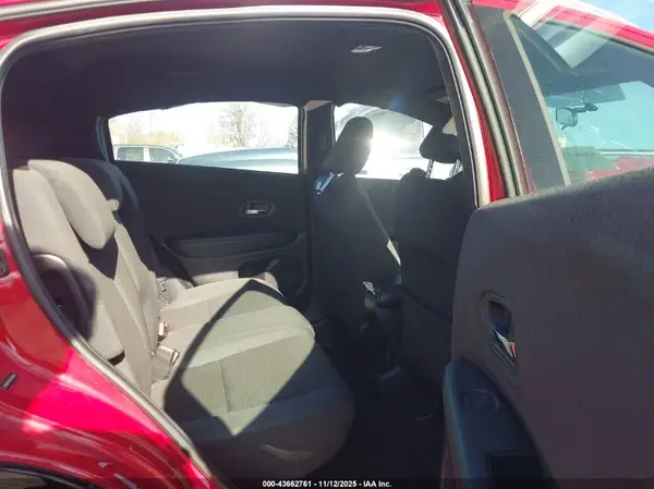 3CZRU6H15KG728448 2019 HONDA HR-V - Image 8