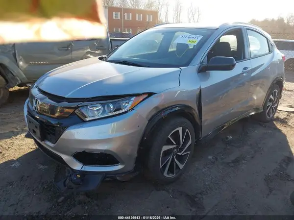 3CZRU6H15KG730815 2019 HONDA HR-V - Image 2