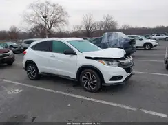 3CZRU6H15KM705057 2019 HONDA HR-V
