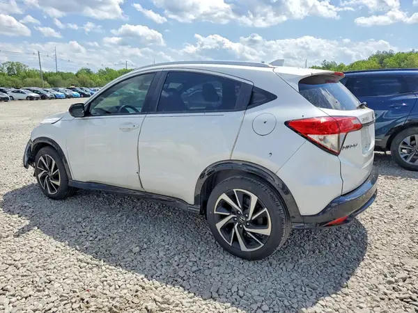 3CZRU6H15KM740066 2019 HONDA HR-V - Image 2
