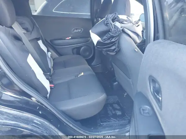 3CZRU6H15LG700084 2020 HONDA HR-V - Image 8
