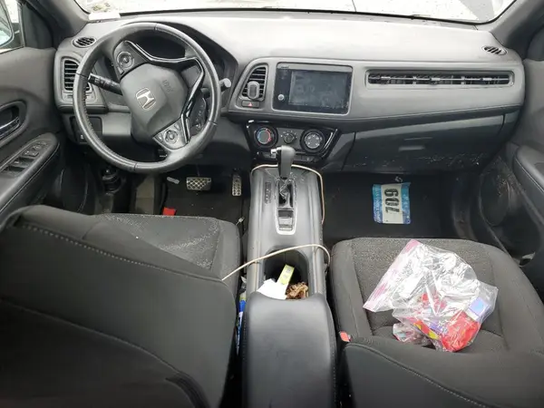 3CZRU6H15LM716268 2020 HONDA HR-V - Image 8