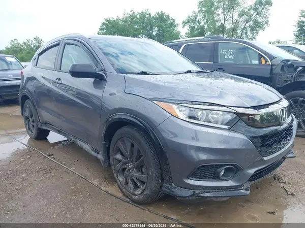 3CZRU6H15NM706990 2022 HONDA HR-V - Image 1