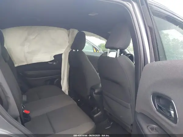 3CZRU6H15NM706990 2022 HONDA HR-V - Image 8