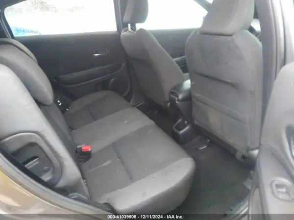 3CZRU6H15NM735809 2022 HONDA HR-V - Image 8