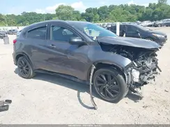 3CZRU6H15NM753209 2022 HONDA HR-V