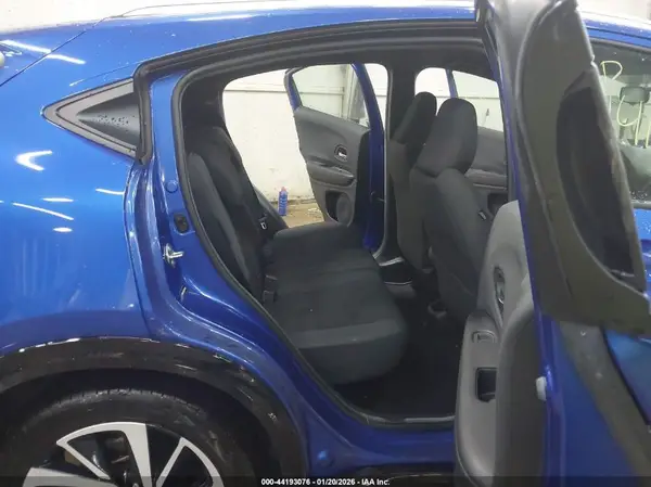 3CZRU6H16KG706345 2019 HONDA HR-V - Image 8