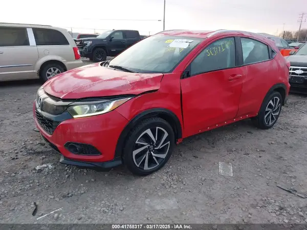 3CZRU6H16KG706698 2019 HONDA HR-V - Image 2