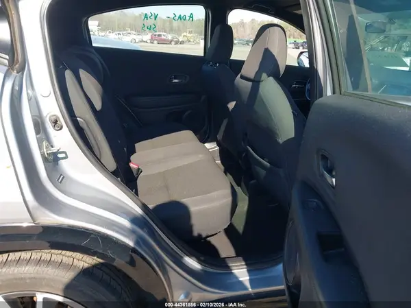3CZRU6H16KG707608 2019 HONDA HR-V - Image 8