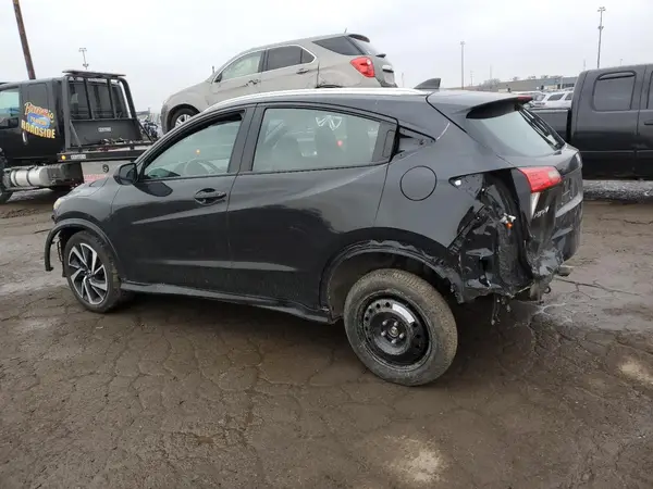 3CZRU6H16KG712551 2019 HONDA HR-V - Image 2