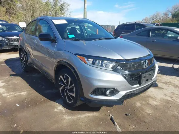 3CZRU6H16KG715627 2019 HONDA HR-V - Image 1