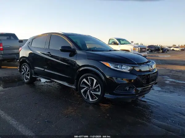 3CZRU6H16KG717037 2019 HONDA HR-V - Image 1