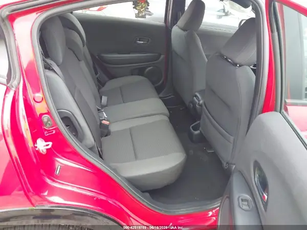 3CZRU6H16KG726157 2019 HONDA HR-V - Image 8