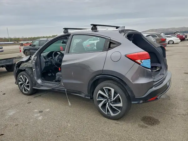 3CZRU6H16KG726966 2019 HONDA HR-V - Image 2