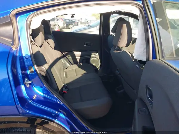 3CZRU6H16KG735022 2019 HONDA HR-V - Image 8