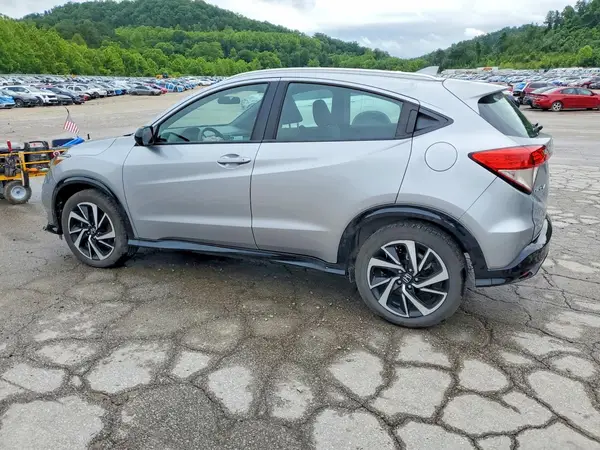 3CZRU6H16KM729951 2019 HONDA HR-V - Image 2