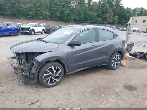 3CZRU6H16KM732106 2019 HONDA HR-V - Image 2
