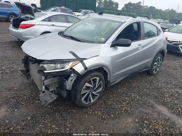 3CZRU6H16KM734521 2019 HONDA HR-V - Image 2