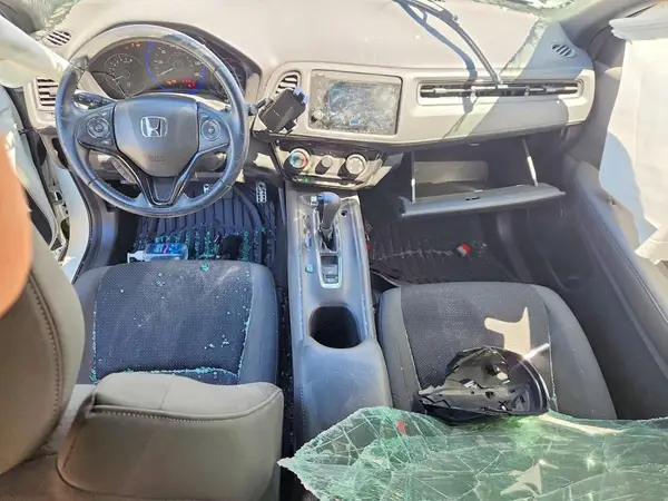3CZRU6H16KM736298 2019 HONDA HR-V - Image 8