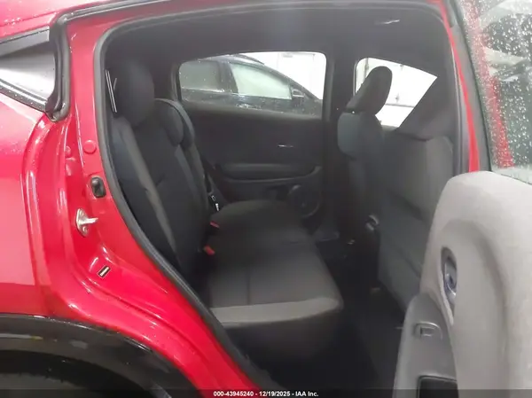 3CZRU6H16LM704324 2020 HONDA HR-V - Image 8