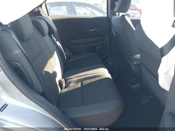 3CZRU6H16LM723472 2020 HONDA HR-V - Image 8