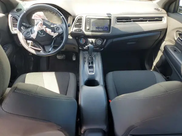 3CZRU6H16LM723746 2020 HONDA HR-V - Image 8