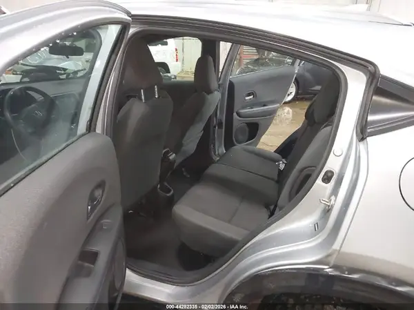 3CZRU6H16LM728302 2020 HONDA HR-V - Image 8