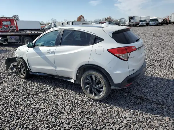 3CZRU6H16MM715423 2021 HONDA HR-V - Image 2