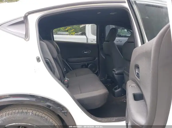 3CZRU6H16MM736983 2021 HONDA HR-V - Image 8